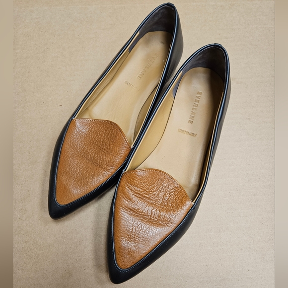 Everlane Shoes - Everlane The Modern Pointed Loafers Size 9 Leather Tan Black